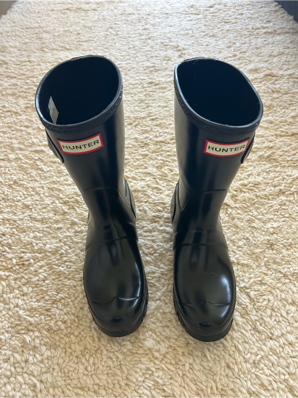 Hunter Black Gloss - Short Rain Boots with Buckle